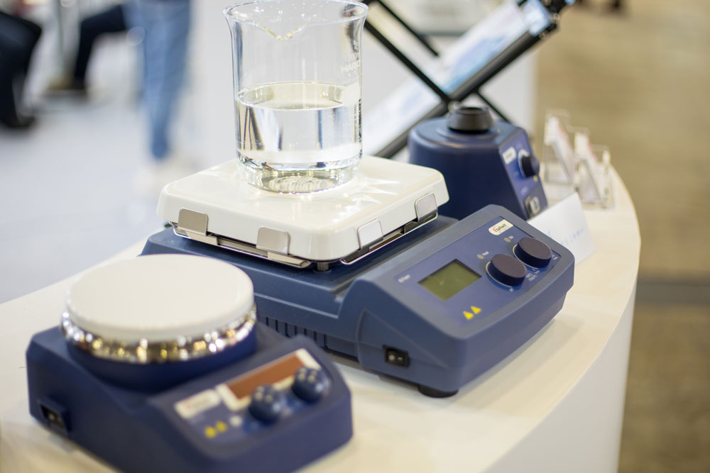 Popular lab exhibits - LCD Digital Hotplate Magnetic Stirrer With Ceramic Plate